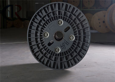 Het vezel Versterkte Lid van de Polymeersterkte Frp die op de Verschillende Spoelen van Grootte Houten Plastieken wordt geleverd