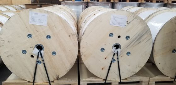 Uitstekende Chemische Weerstand Hoge Sterkte Gewapend Polymerelement Geproduceerd door Pultrusie Techniek Geschikt voor Industrieel Gebruik